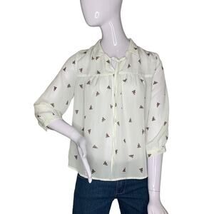 E M Women Sheer Top 3/4 Sleeve Pullover Size S tiny bouquets print on wh…